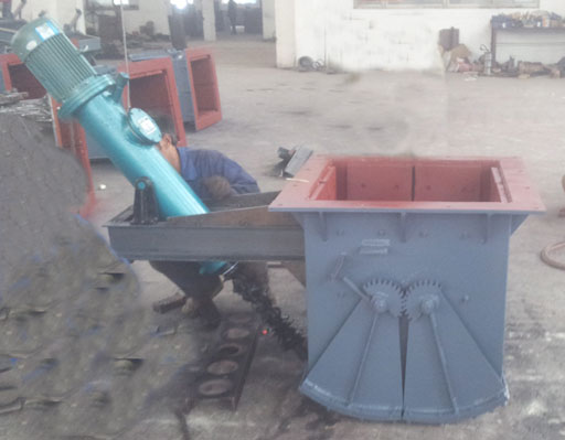 ��Һ����ʽբ��